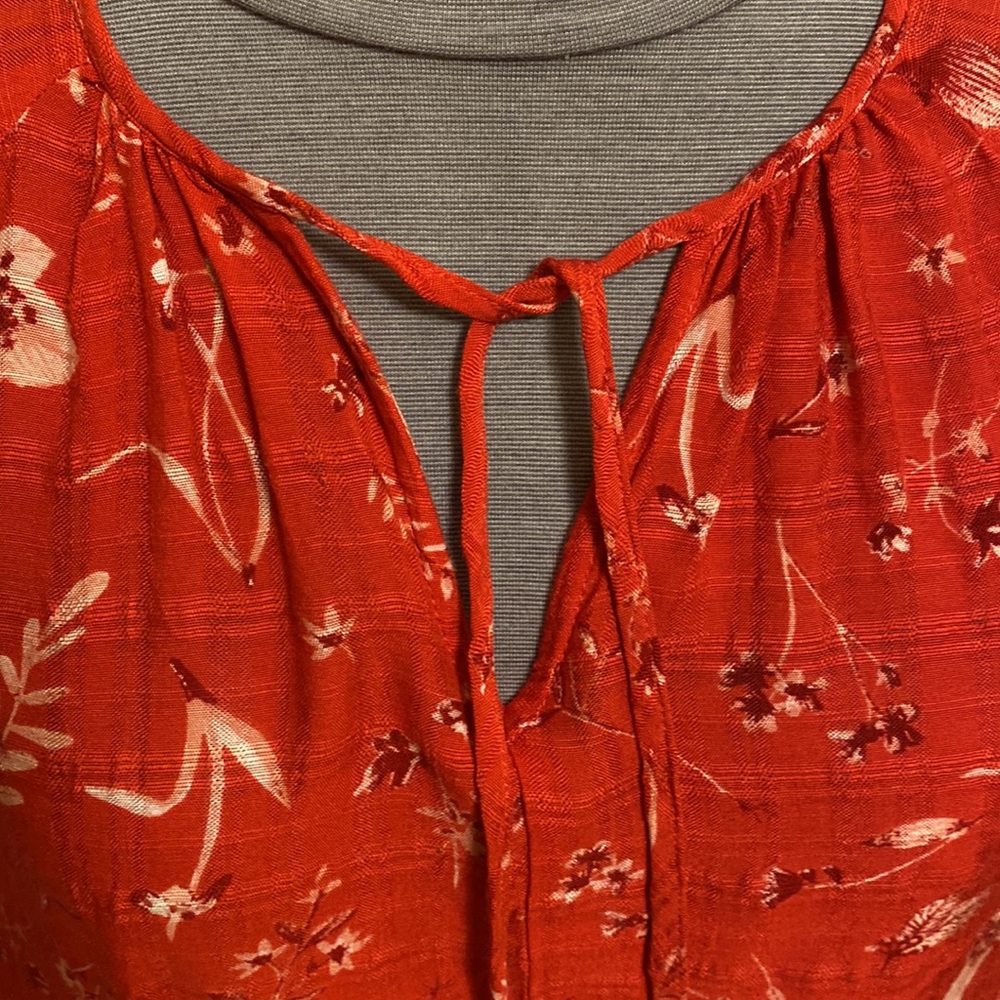 Universal Thread blouse - Picture 4 of 8